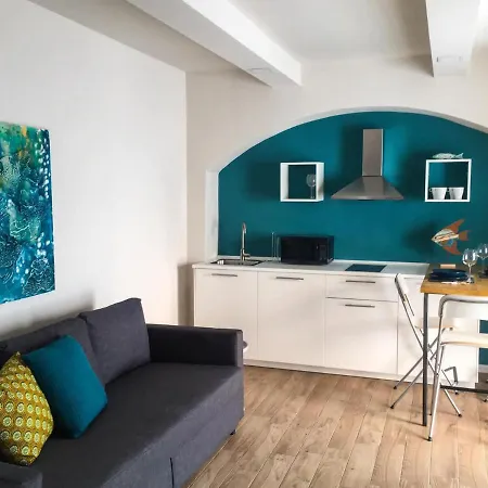 Baia Blu Апартаменты *